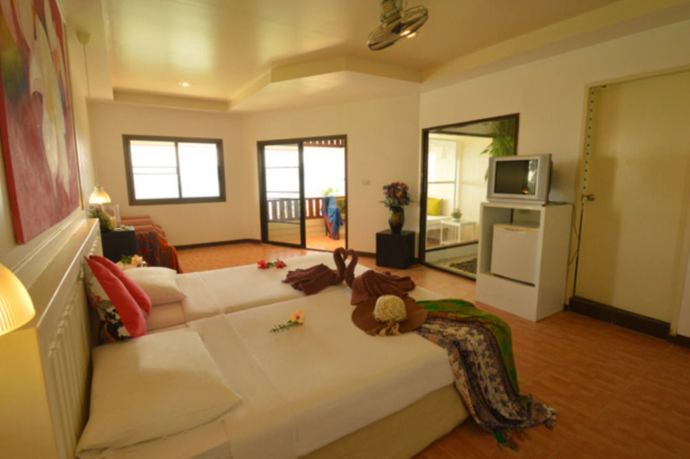 Koh Ngai Cliff Beach Resort Εξωτερικό φωτογραφία