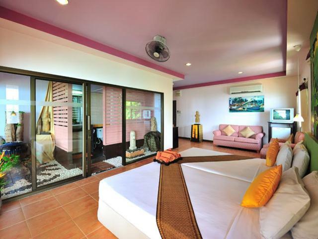 Koh Ngai Cliff Beach Resort Εξωτερικό φωτογραφία